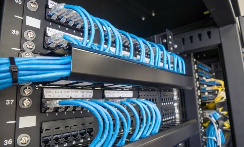 Cables estructurados en servidor